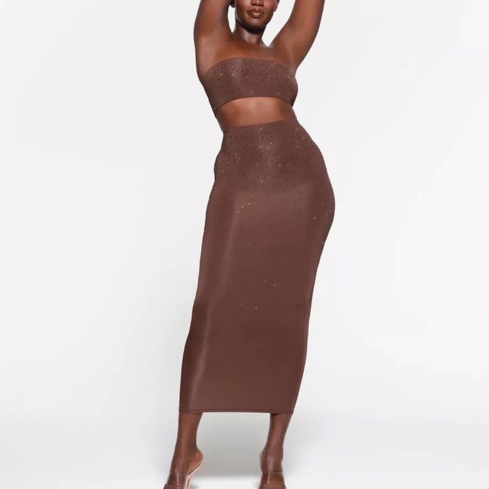 SKIMS X SWAROVSKI JELLY SHEER TUBE SKIRT Cocoa SIZE SMALL